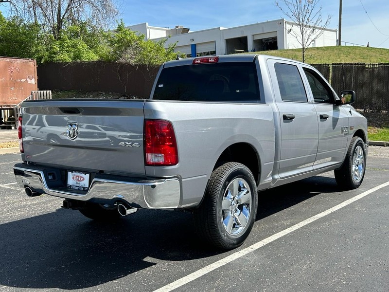 Ram 1500 Classic Vehicle Image 03