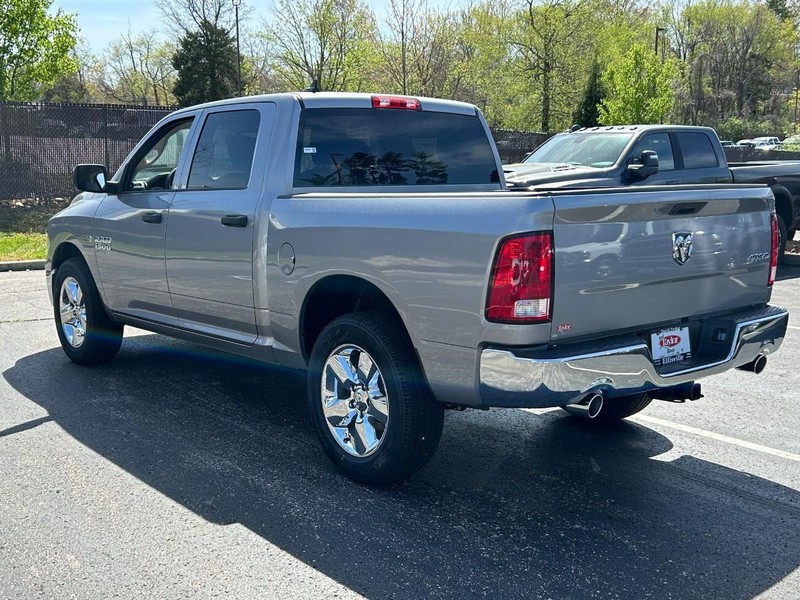 Ram 1500 Classic Vehicle Image 07