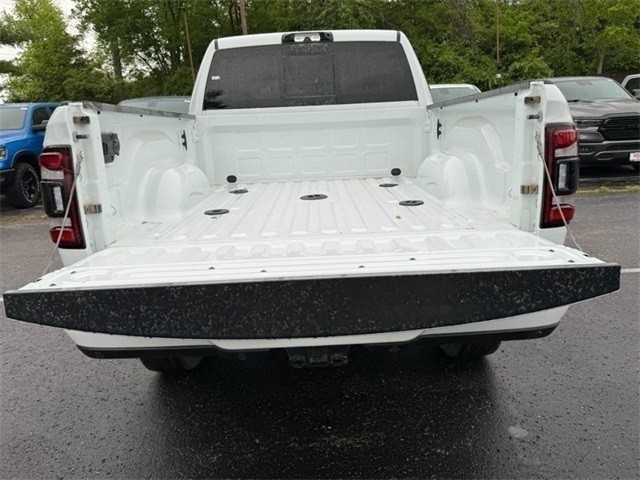 Ram 2500 Vehicle Image 16