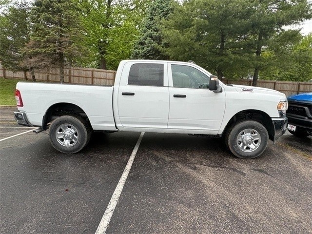 Ram 2500 Vehicle Image 02