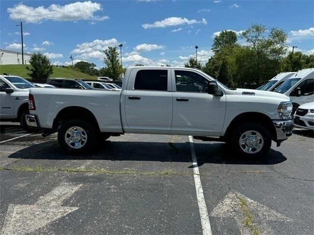 Ram 2500 Vehicle Image 02