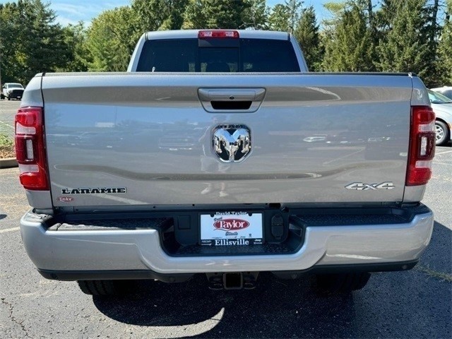 Ram 2500 Vehicle Image 12