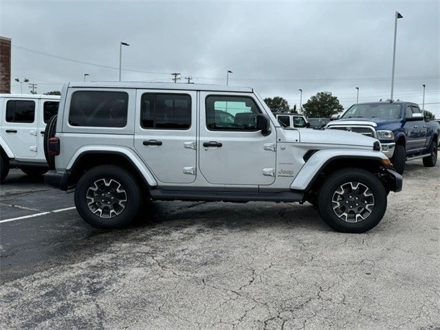 Jeep Wrangler Vehicle Image 02