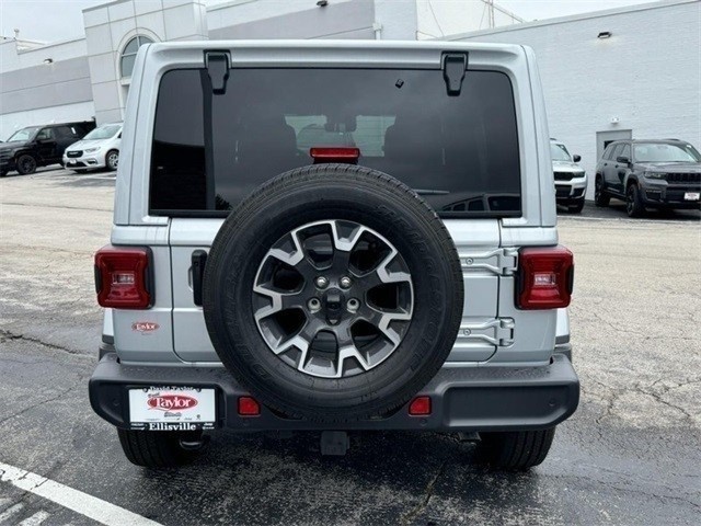 Jeep Wrangler Vehicle Image 15