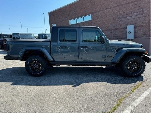 Jeep Gladiator Vehicle Image 02