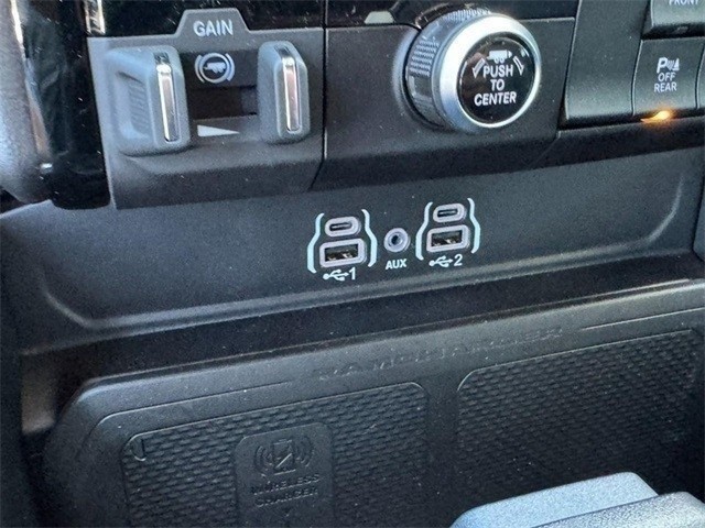 Ram 1500 Vehicle Image 30