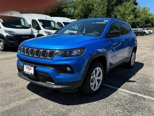 Jeep Compass Vehicle Image 08