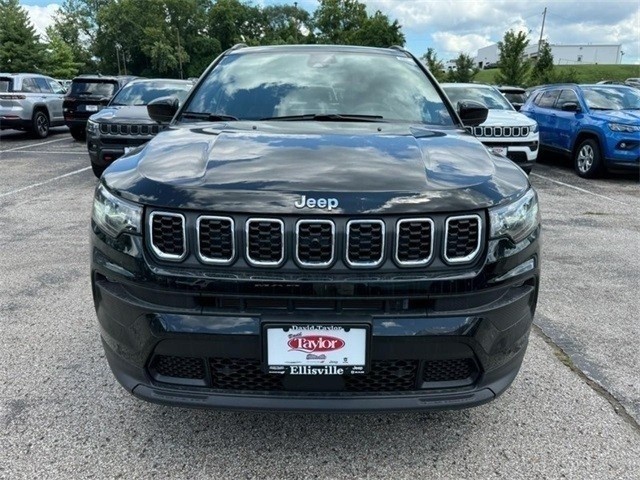 Jeep Compass Vehicle Image 09