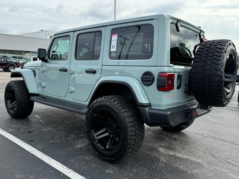 Jeep Wrangler Vehicle Image 04