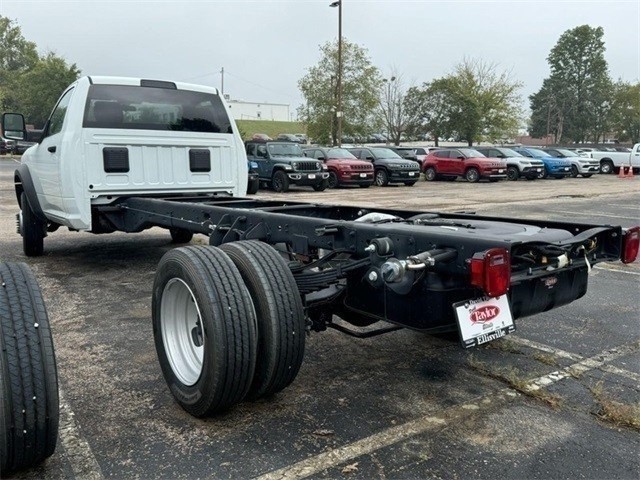 Ram 4500 Chassis Cab Vehicle Image 04