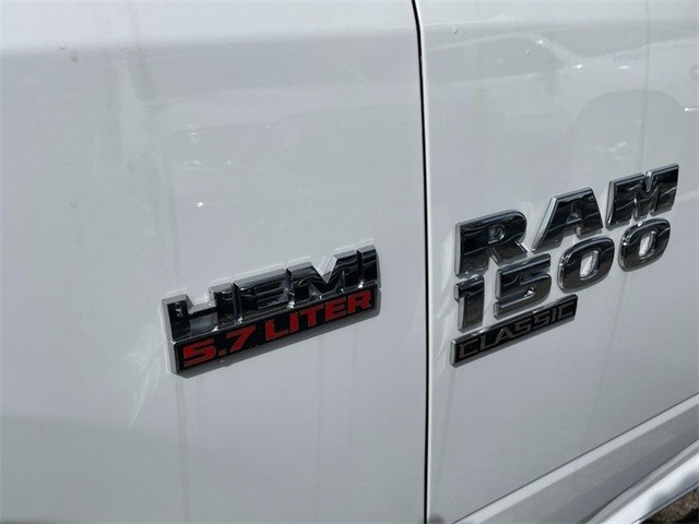 Ram 1500 Classic Vehicle Image 14