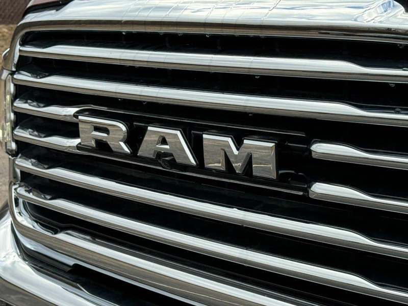 Ram 2500 Vehicle Image 11