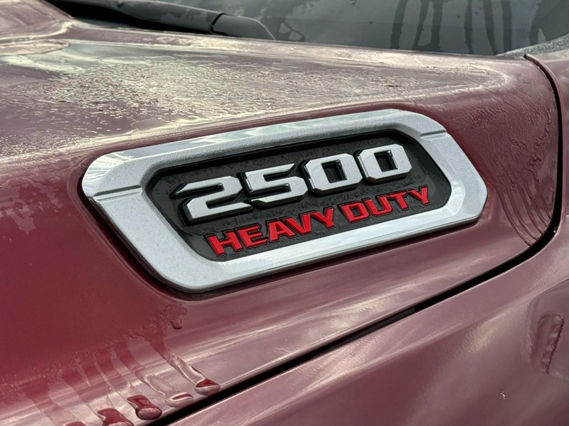 Ram 2500 Vehicle Image 12