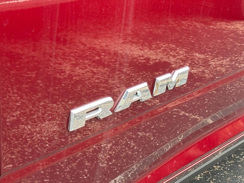 Ram 2500 Vehicle Image 14