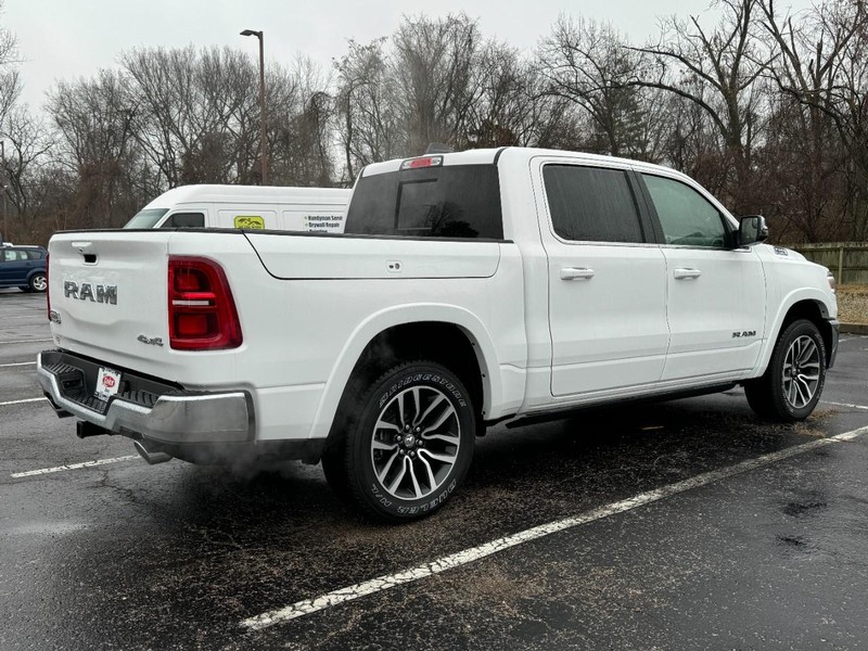 Ram 1500 Vehicle Image 03