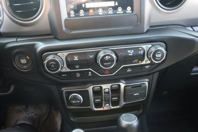 Jeep Wrangler Vehicle Image 35