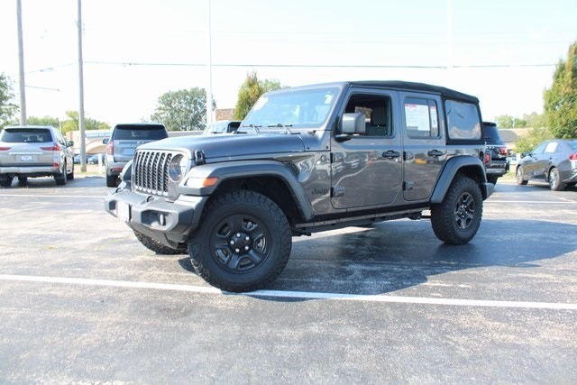 Jeep Wrangler Vehicle Image 02