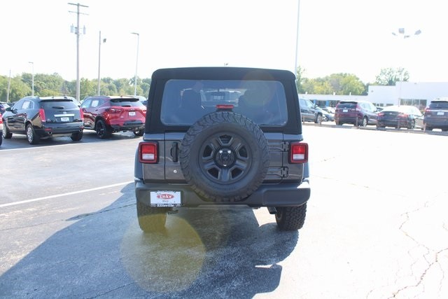 Jeep Wrangler Vehicle Image 26