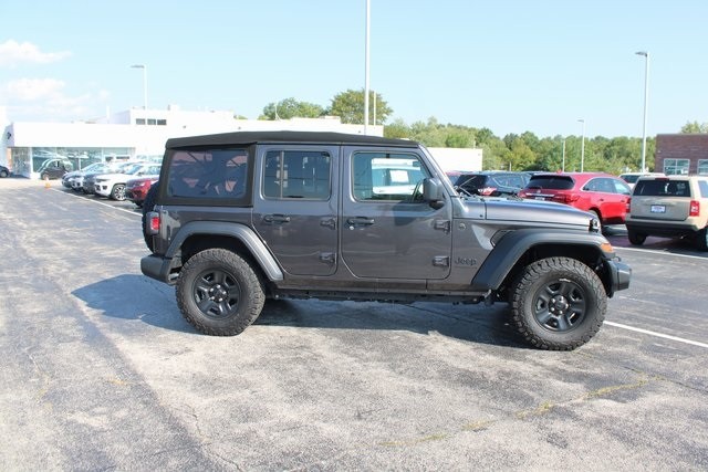 Jeep Wrangler Vehicle Image 29