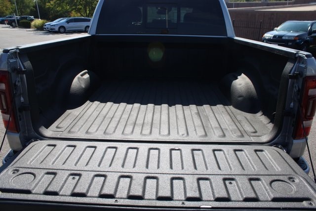 Ram 1500 Vehicle Image 18