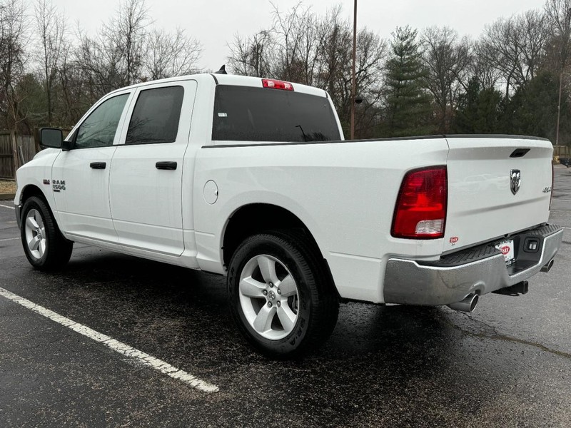 Ram 1500 Classic Vehicle Image 04