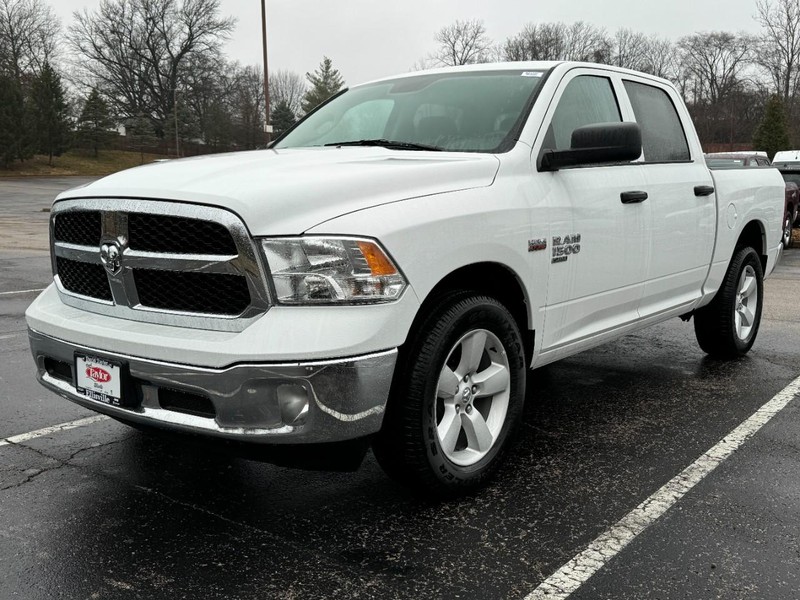 Ram 1500 Classic Vehicle Image 08