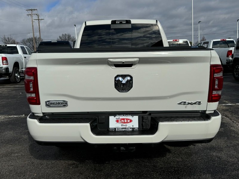 Ram 3500 Vehicle Image 19