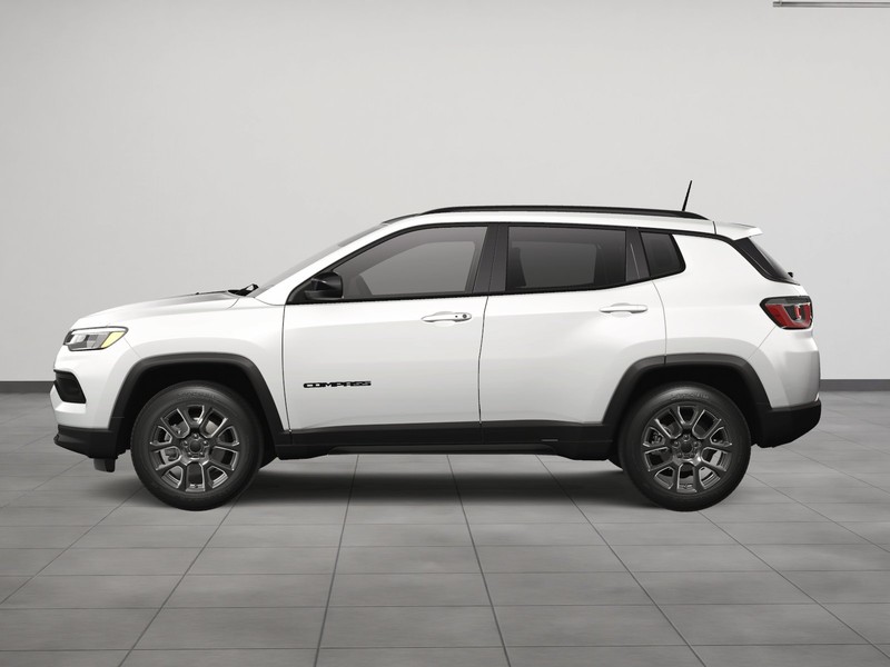 Jeep Compass Vehicle Image 03