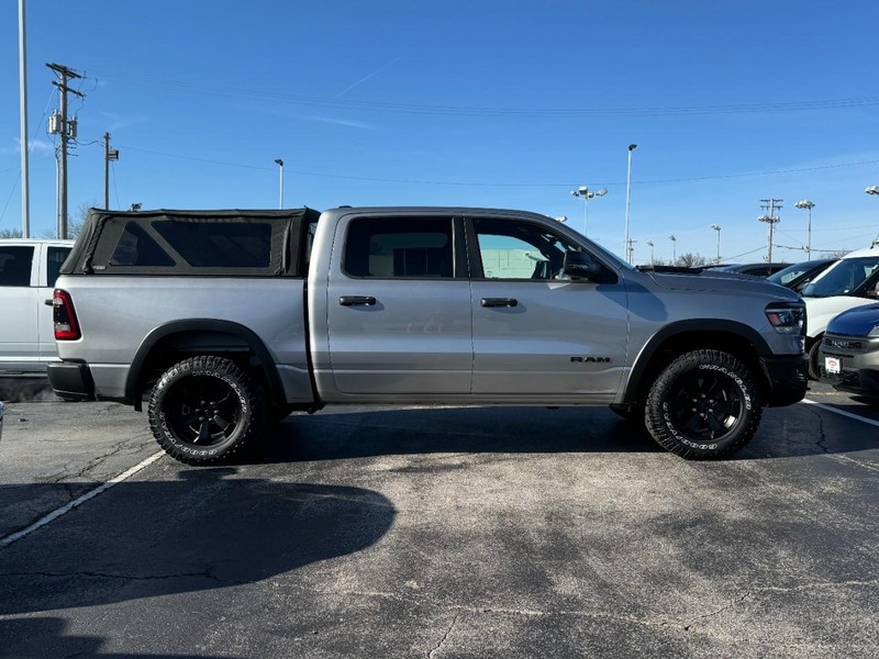 Ram 1500 Vehicle Image 02