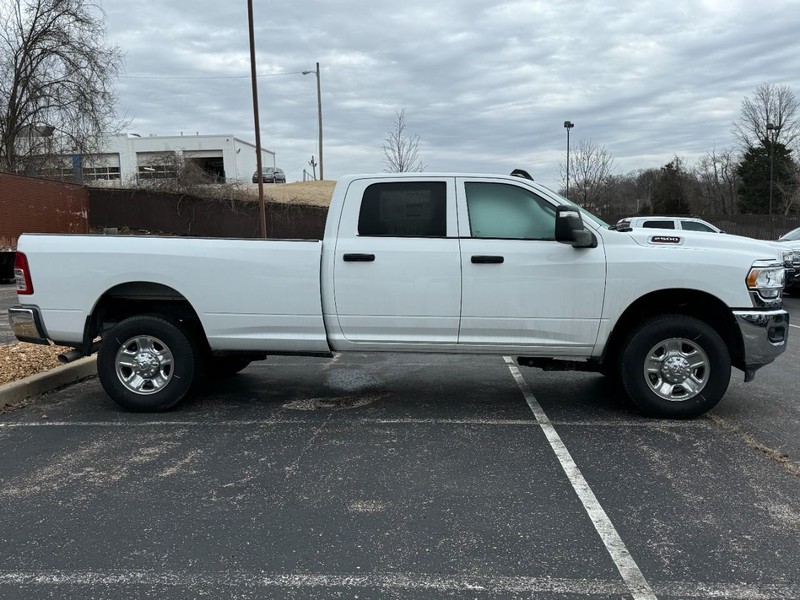 Ram 2500 Vehicle Image 02