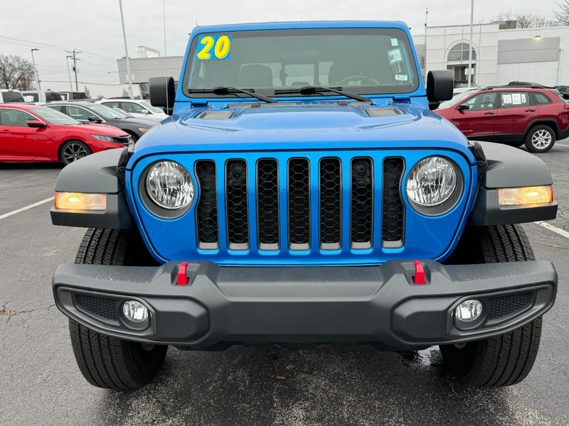 Jeep Gladiator Vehicle Image 09