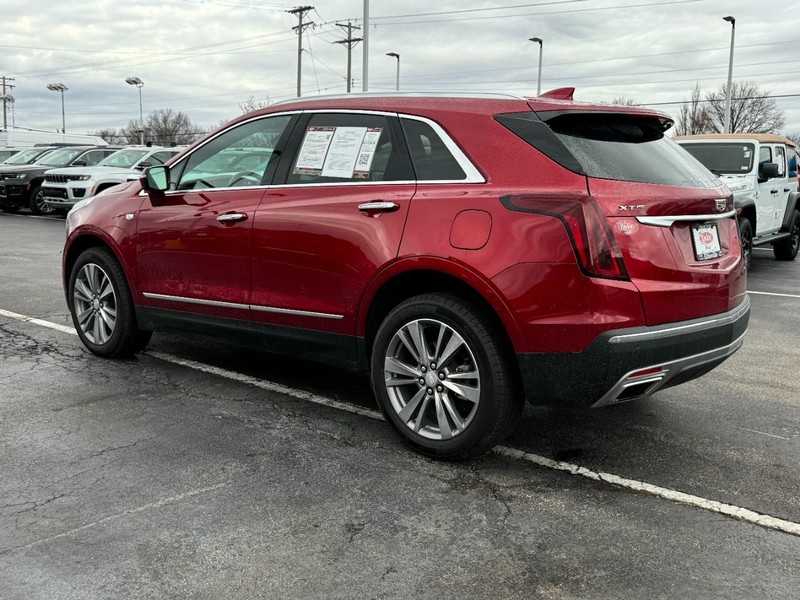 Cadillac XT5 Vehicle Image 04