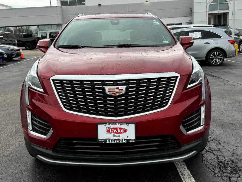 Cadillac XT5 Vehicle Image 09