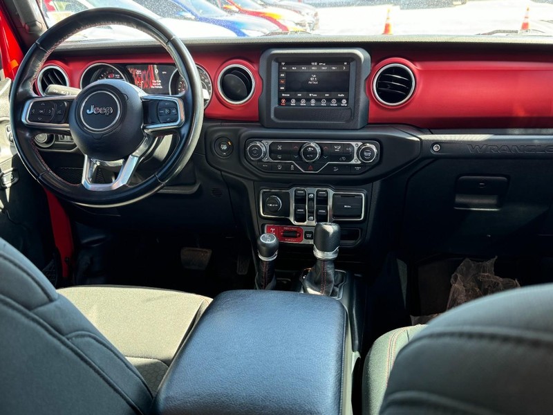 Jeep Wrangler Unlimited Vehicle Image 18