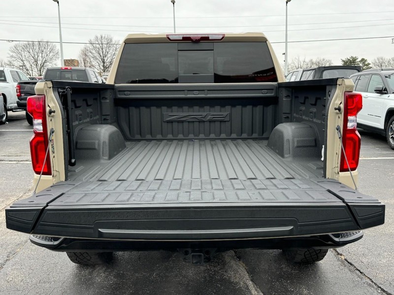 Chevrolet Silverado 1500 Vehicle Image 15