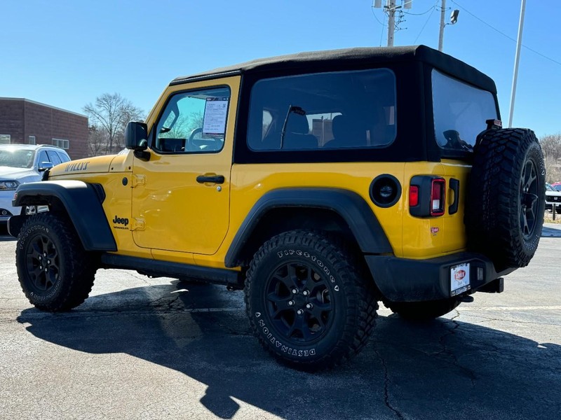 Jeep Wrangler Vehicle Image 04