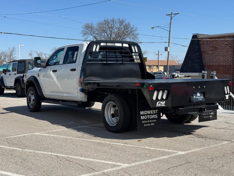 Ram 5500 Chassis Cab Vehicle Image 04