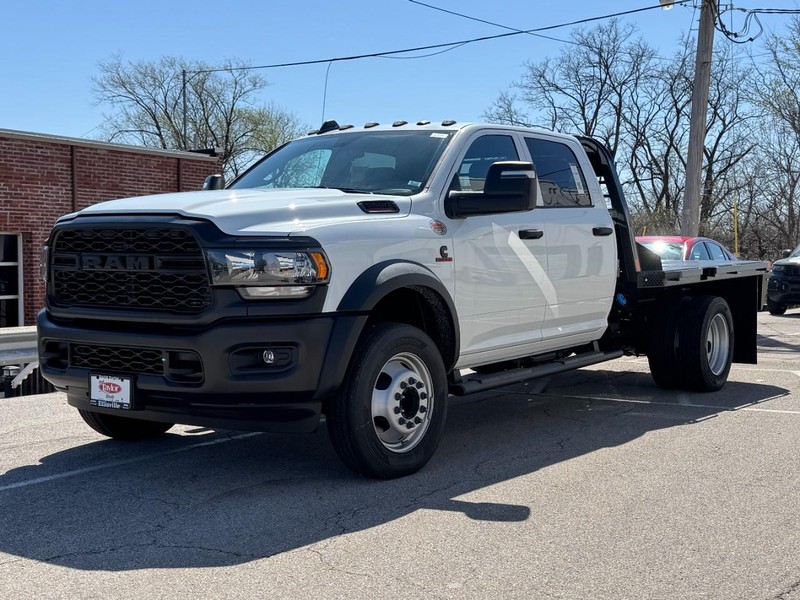 Ram 5500 Chassis Cab Vehicle Image 08