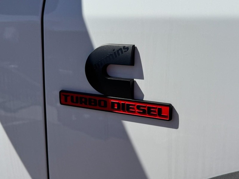 Ram 5500 Chassis Cab Vehicle Image 13