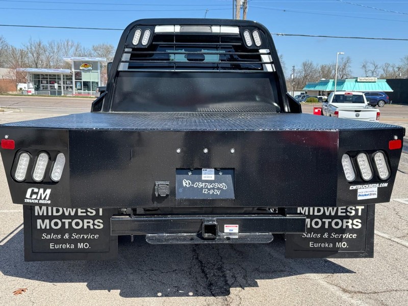 Ram 5500 Chassis Cab Vehicle Image 15