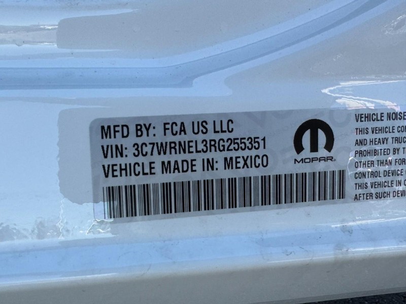 Ram 5500 Chassis Cab Vehicle Image 33