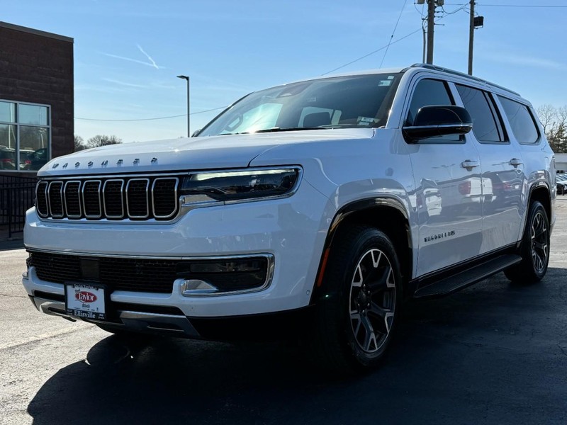 Jeep Wagoneer L Vehicle Image 08