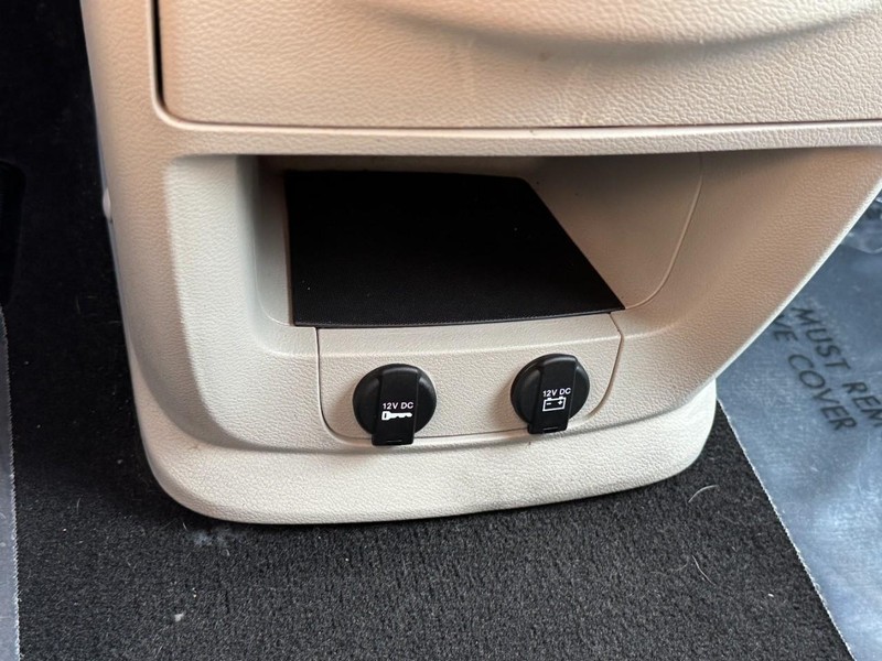 Dodge Grand Caravan Vehicle Image 30