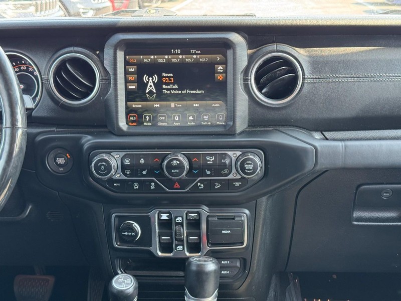Jeep Wrangler Unlimited Vehicle Image 19