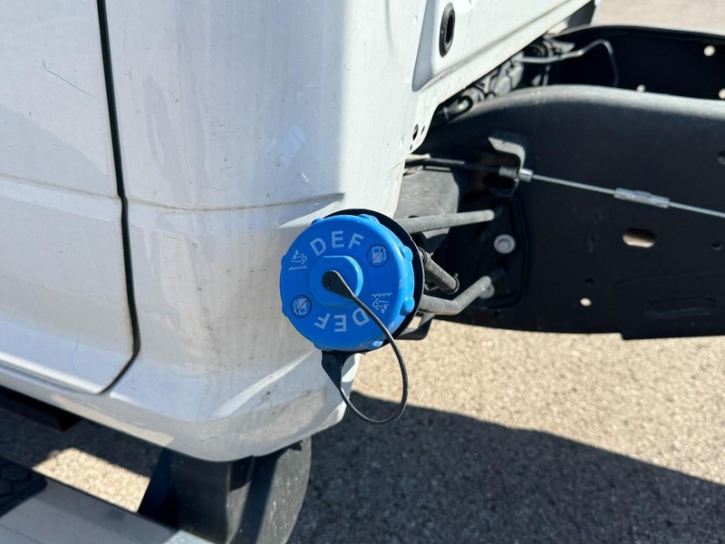Ram 5500 Chassis Cab Vehicle Image 14