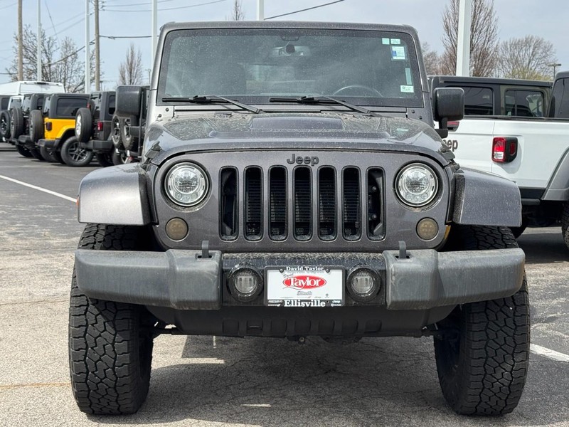 Jeep Wrangler JK Unlimited Vehicle Image 09