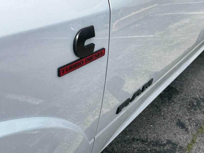 Ram 3500 Vehicle Image 12