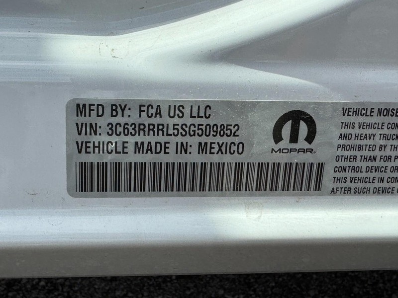 Ram 3500 Vehicle Image 34