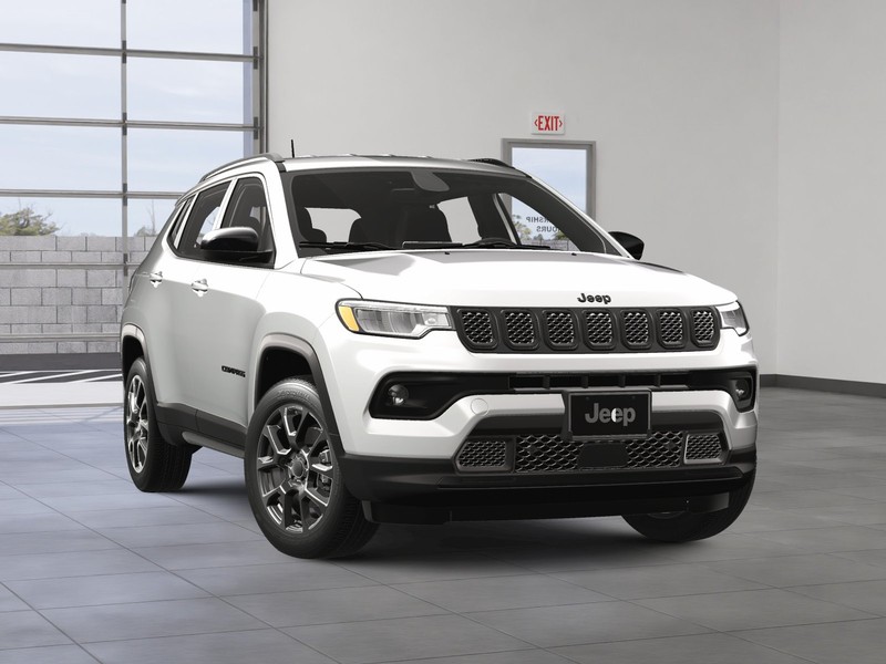 Jeep Compass Vehicle Image 11