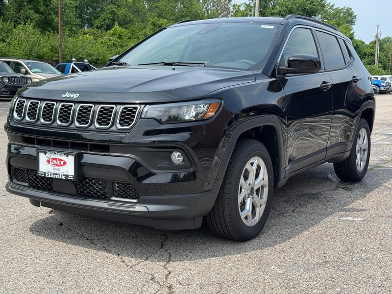 Jeep Compass Vehicle Image 08